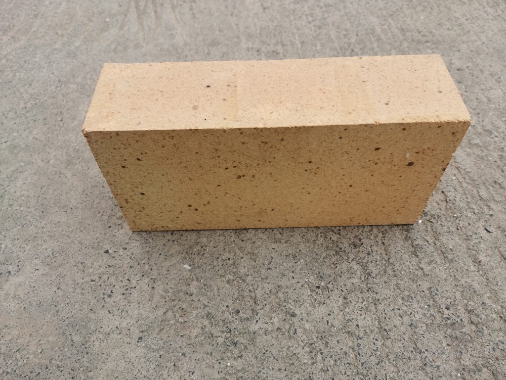 三級高鋁磚_高鋁磚廠家